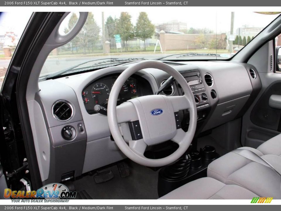 2006 Ford F150 XLT SuperCab 4x4 Black / Medium/Dark Flint Photo #7