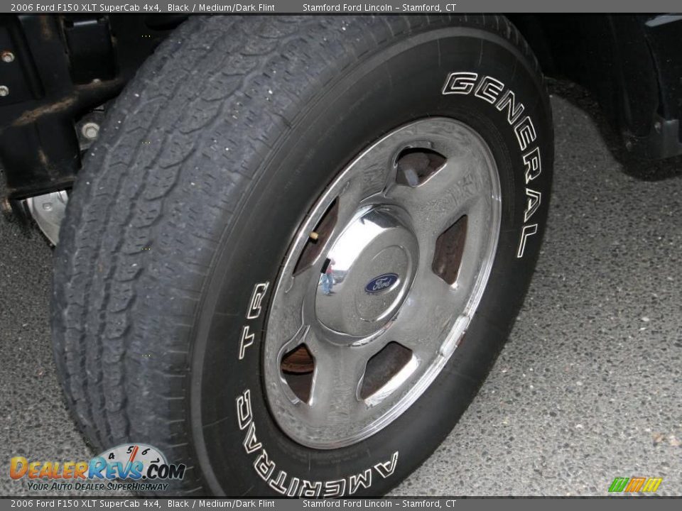 2006 Ford F150 XLT SuperCab 4x4 Black / Medium/Dark Flint Photo #16