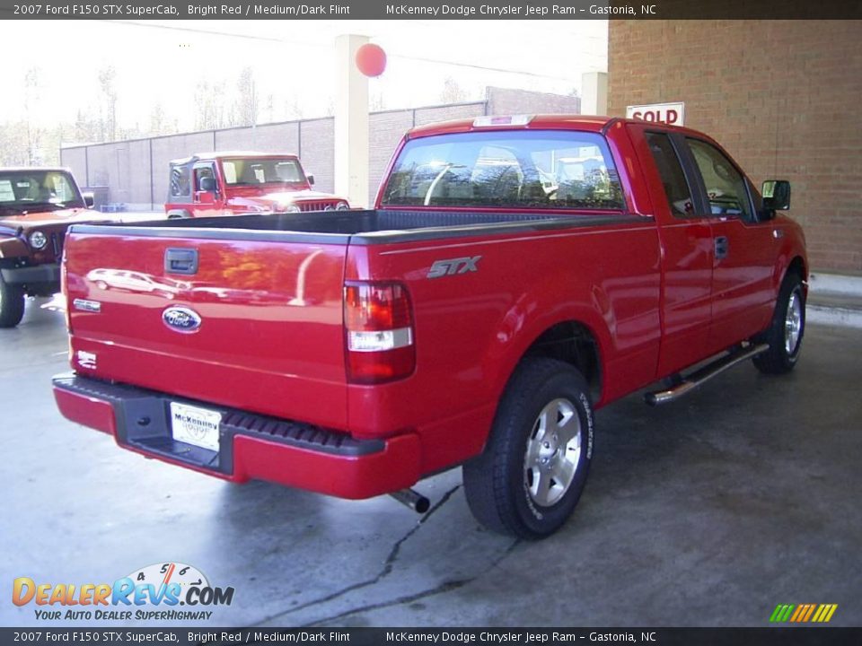 2007 Ford F150 STX SuperCab Bright Red / Medium/Dark Flint Photo #3