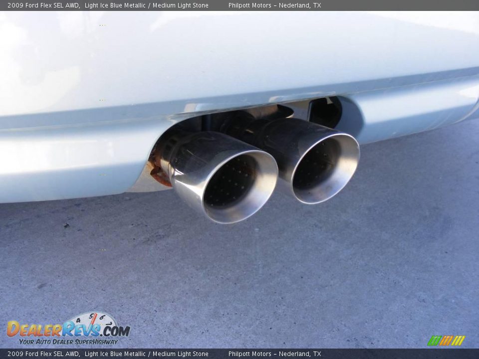 2009 Ford Flex SEL AWD Light Ice Blue Metallic / Medium Light Stone Photo #9