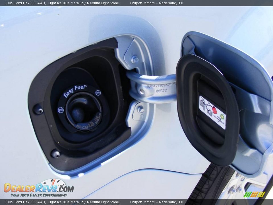 2009 Ford Flex SEL AWD Light Ice Blue Metallic / Medium Light Stone Photo #14