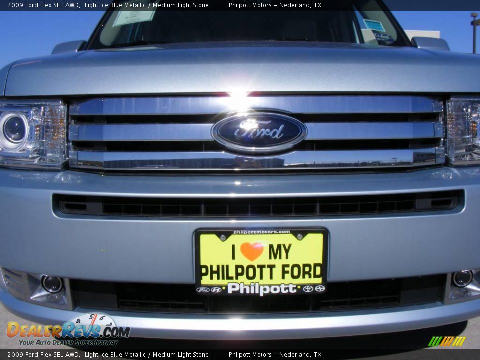 2009 Ford Flex SEL AWD Light Ice Blue Metallic / Medium Light Stone Photo #20