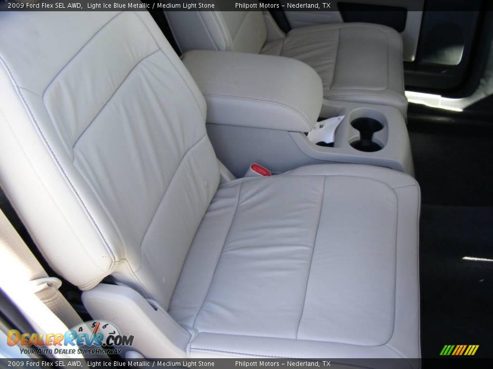 2009 Ford Flex SEL AWD Light Ice Blue Metallic / Medium Light Stone Photo #27