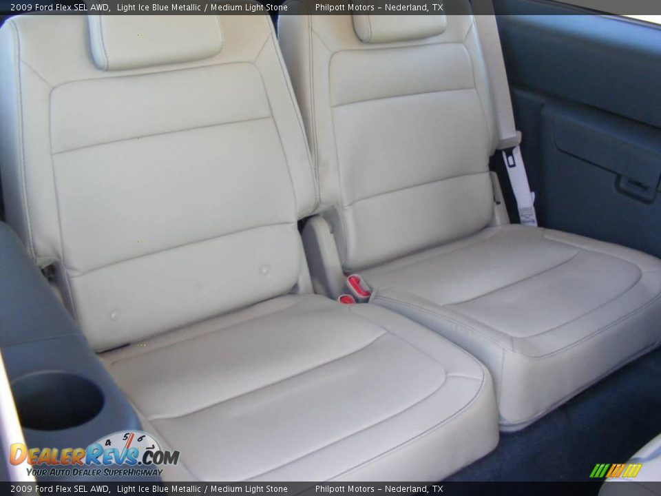 2009 Ford Flex SEL AWD Light Ice Blue Metallic / Medium Light Stone Photo #29