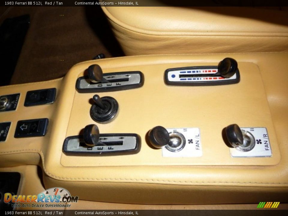 Controls of 1983 Ferrari BB 512i  Photo #29