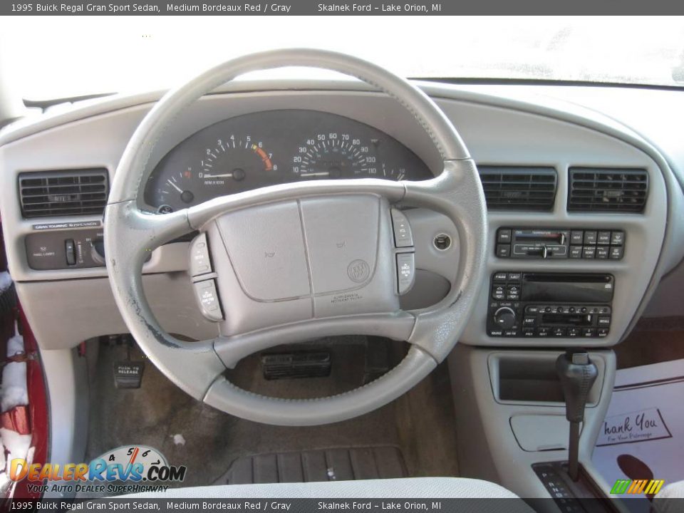 1995 Buick Regal Gran Sport Sedan Medium Bordeaux Red / Gray Photo #8