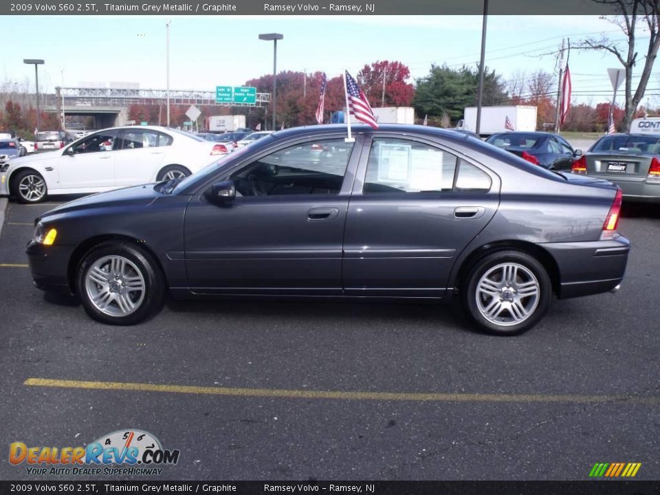 2009 Volvo S60 2.5T Titanium Grey Metallic / Graphite Photo #2