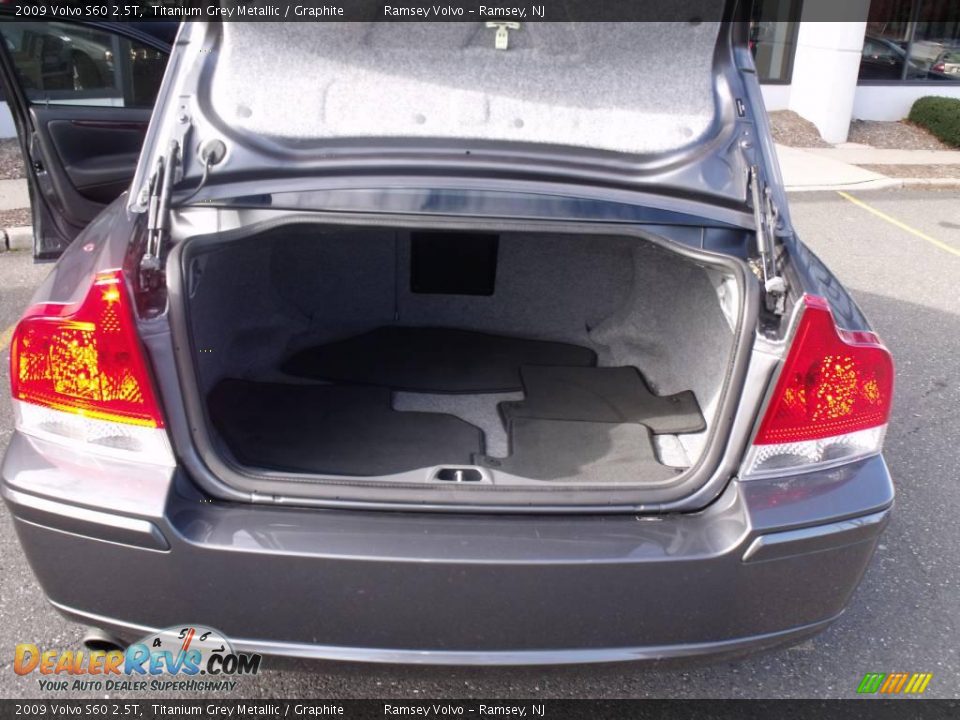 2009 Volvo S60 2.5T Titanium Grey Metallic / Graphite Photo #15