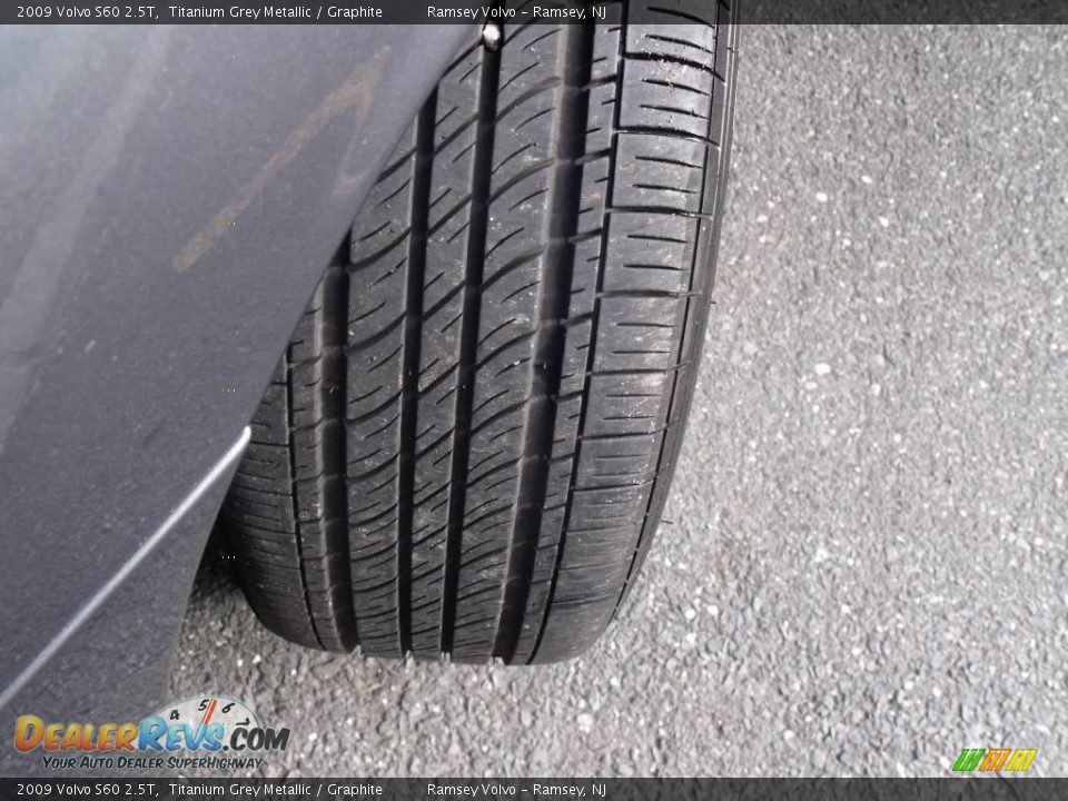 2009 Volvo S60 2.5T Titanium Grey Metallic / Graphite Photo #17
