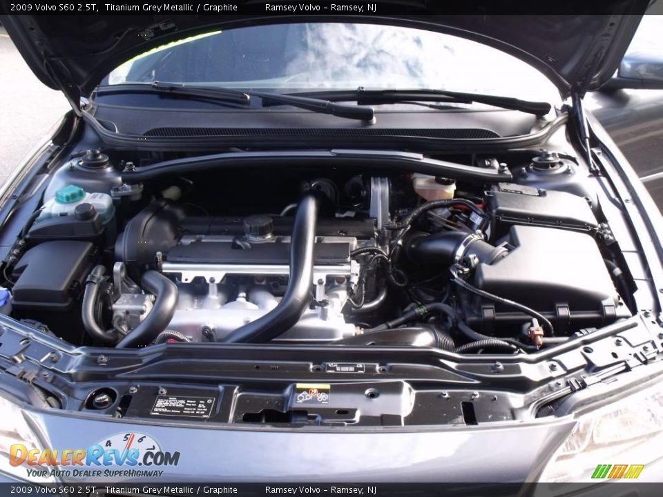 2009 Volvo S60 2.5T Titanium Grey Metallic / Graphite Photo #18