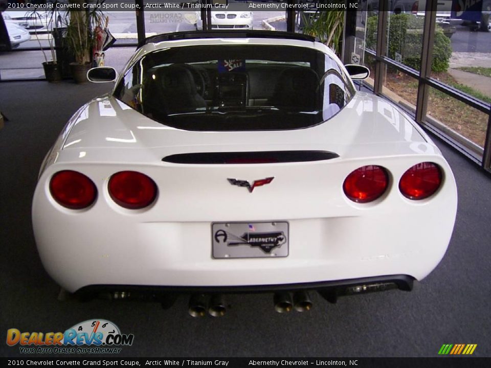 2010 Chevrolet Corvette Grand Sport Coupe Arctic White / Titanium Gray Photo #3
