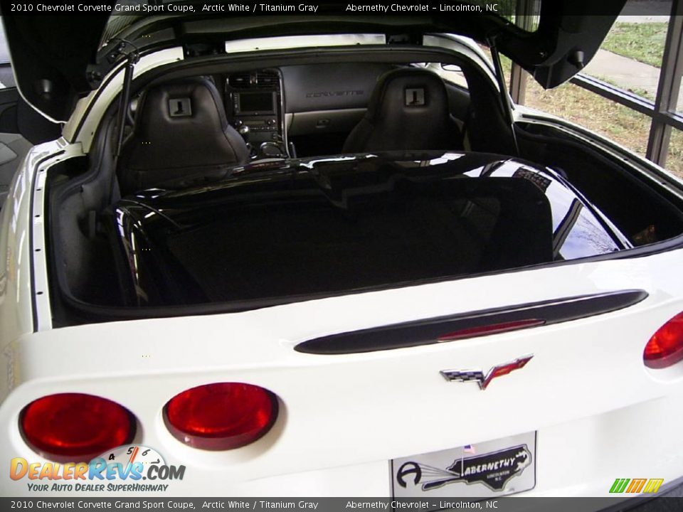 2010 Chevrolet Corvette Grand Sport Coupe Arctic White / Titanium Gray Photo #12