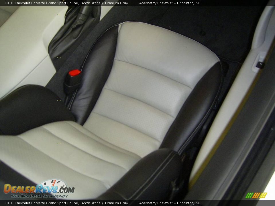 2010 Chevrolet Corvette Grand Sport Coupe Arctic White / Titanium Gray Photo #14