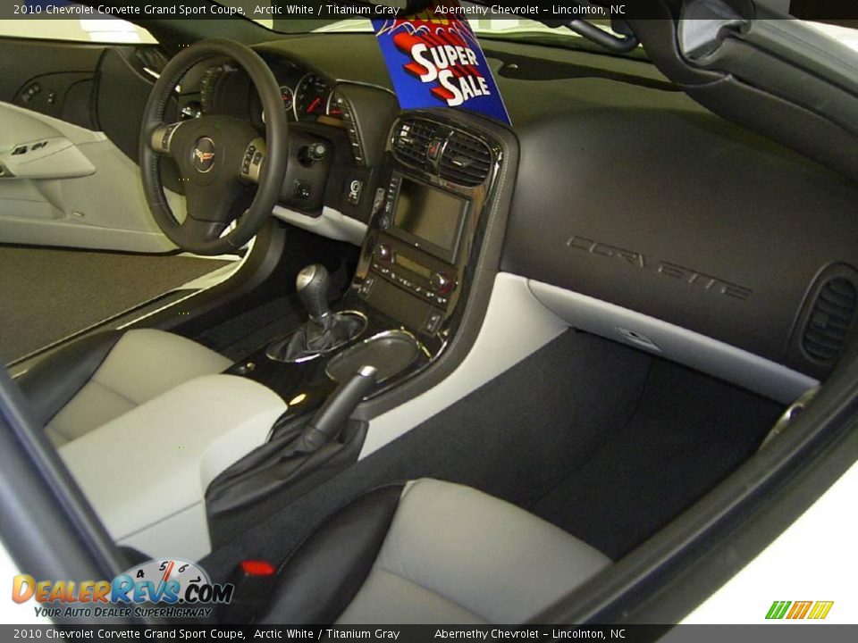 2010 Chevrolet Corvette Grand Sport Coupe Arctic White / Titanium Gray Photo #15