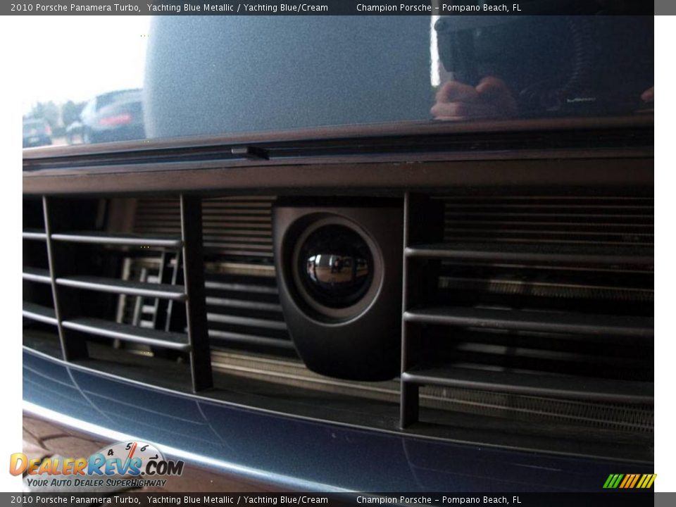 2010 Porsche Panamera Turbo Yachting Blue Metallic / Yachting Blue/Cream Photo #28