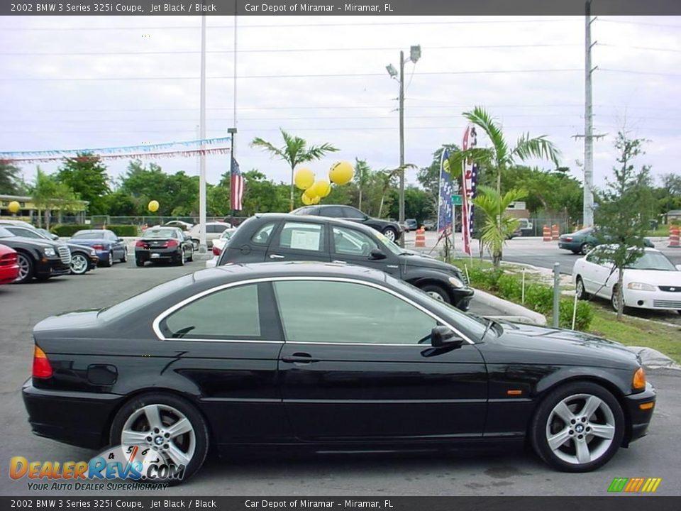 2002 BMW 3 Series 325i Coupe Jet Black / Black Photo #2
