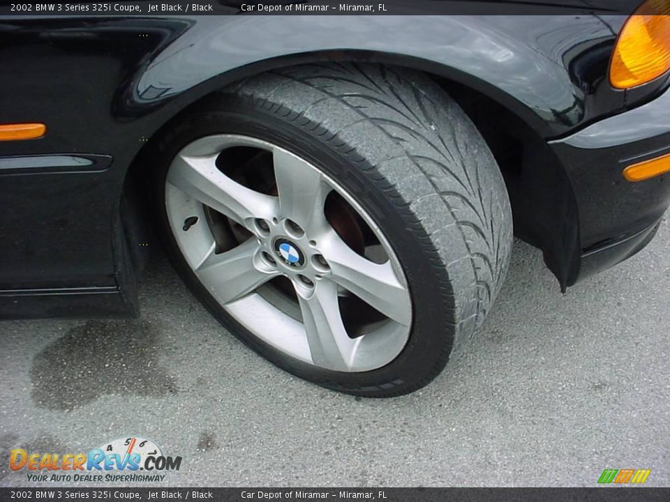 2002 BMW 3 Series 325i Coupe Jet Black / Black Photo #14