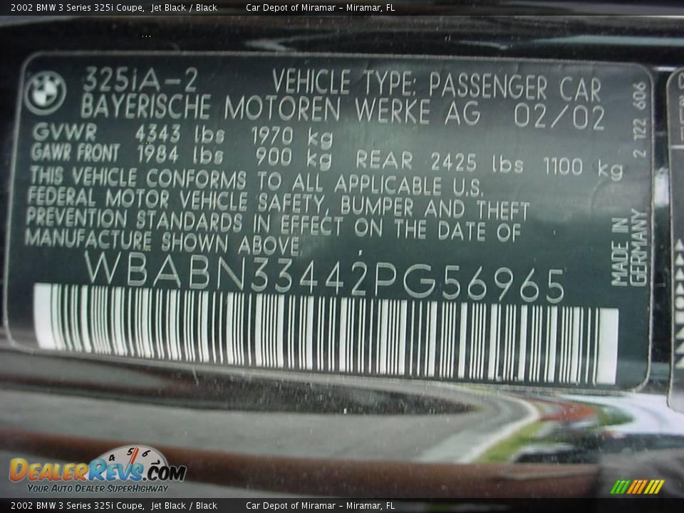 2002 BMW 3 Series 325i Coupe Jet Black / Black Photo #17
