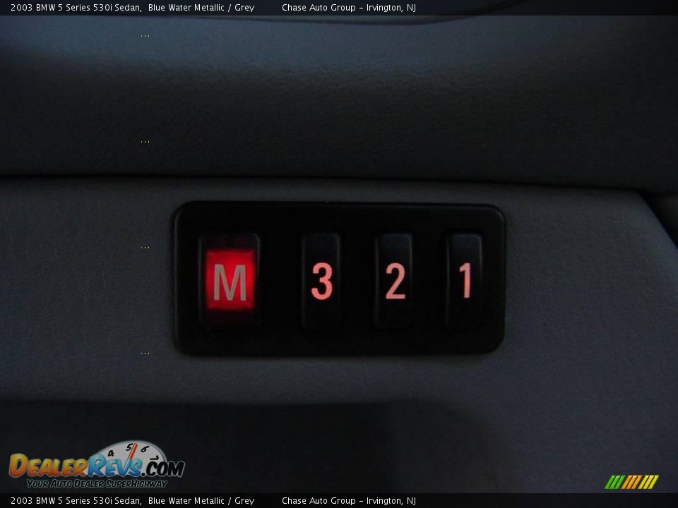 2003 BMW 5 Series 530i Sedan Blue Water Metallic / Grey Photo #30