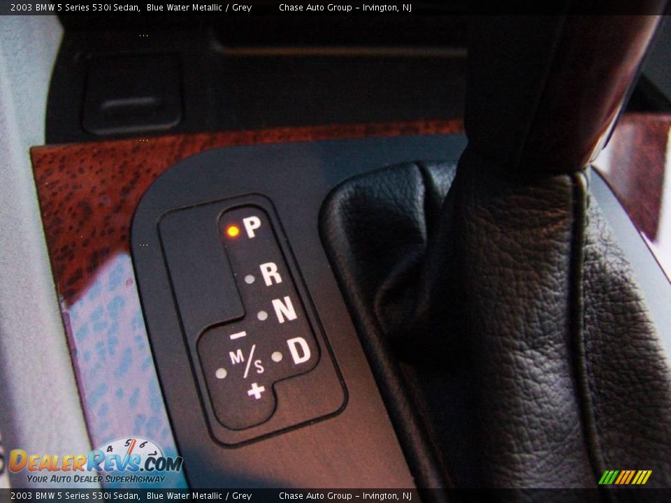 2003 BMW 5 Series 530i Sedan Blue Water Metallic / Grey Photo #33