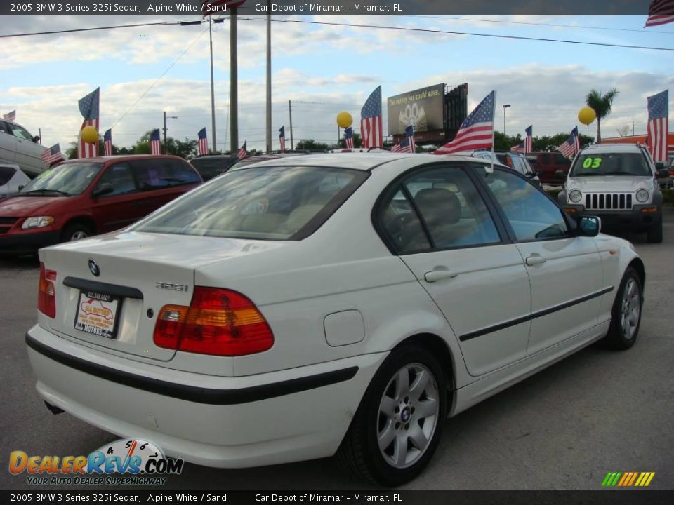 2005 BMW 3 Series 325i Sedan Alpine White / Sand Photo #3