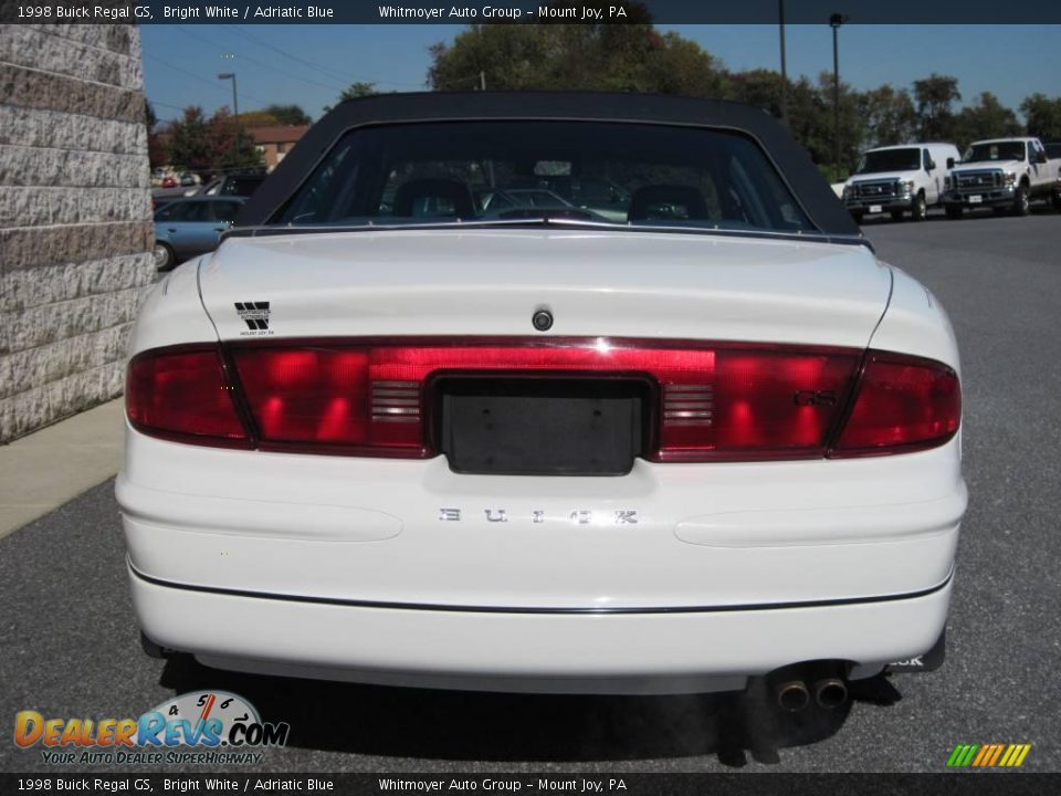 1998 Buick Regal GS Bright White / Adriatic Blue Photo #8