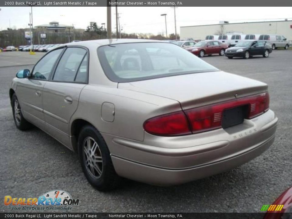 2003 Buick Regal LS Light Sandrift Metallic / Taupe Photo #5