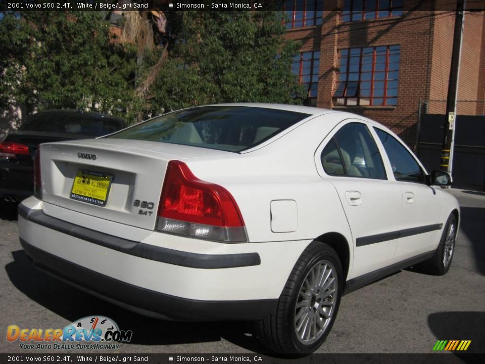 2001 Volvo S60 2.4T White / Beige/Light Sand Photo #3