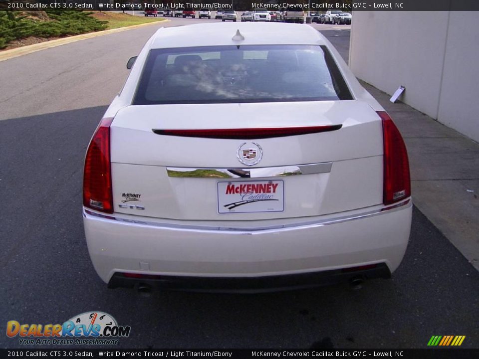 2010 Cadillac CTS 3.0 Sedan White Diamond Tricoat / Light Titanium/Ebony Photo #3