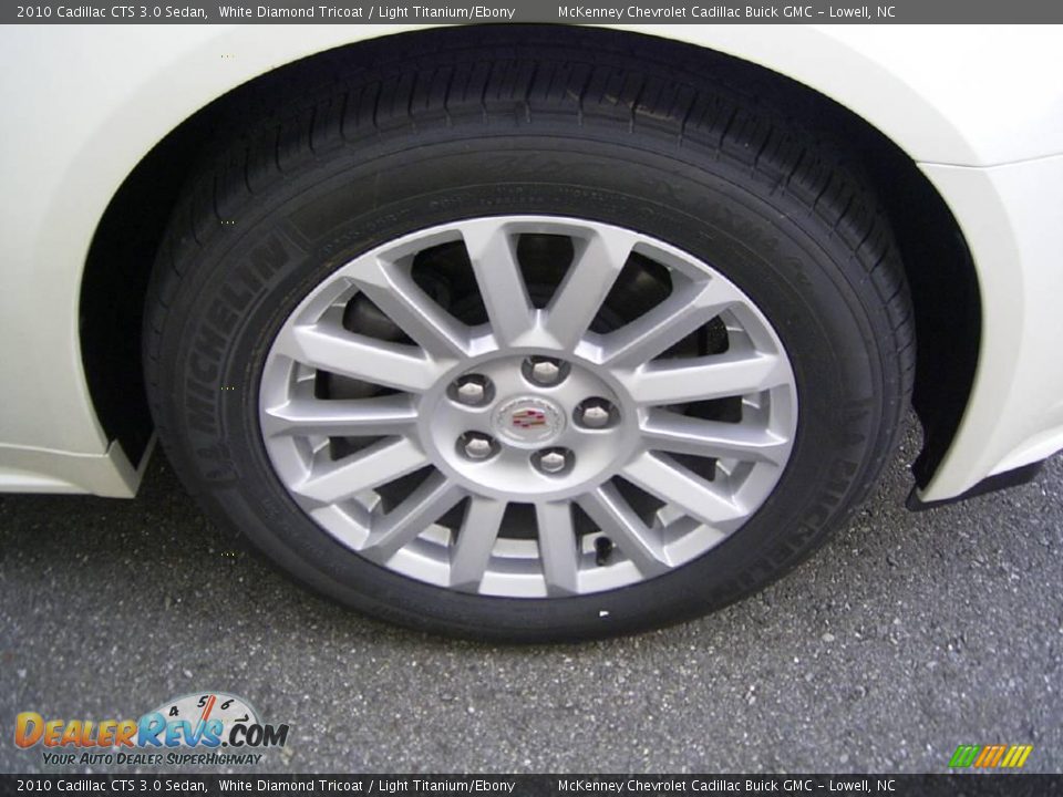2010 Cadillac CTS 3.0 Sedan White Diamond Tricoat / Light Titanium/Ebony Photo #17