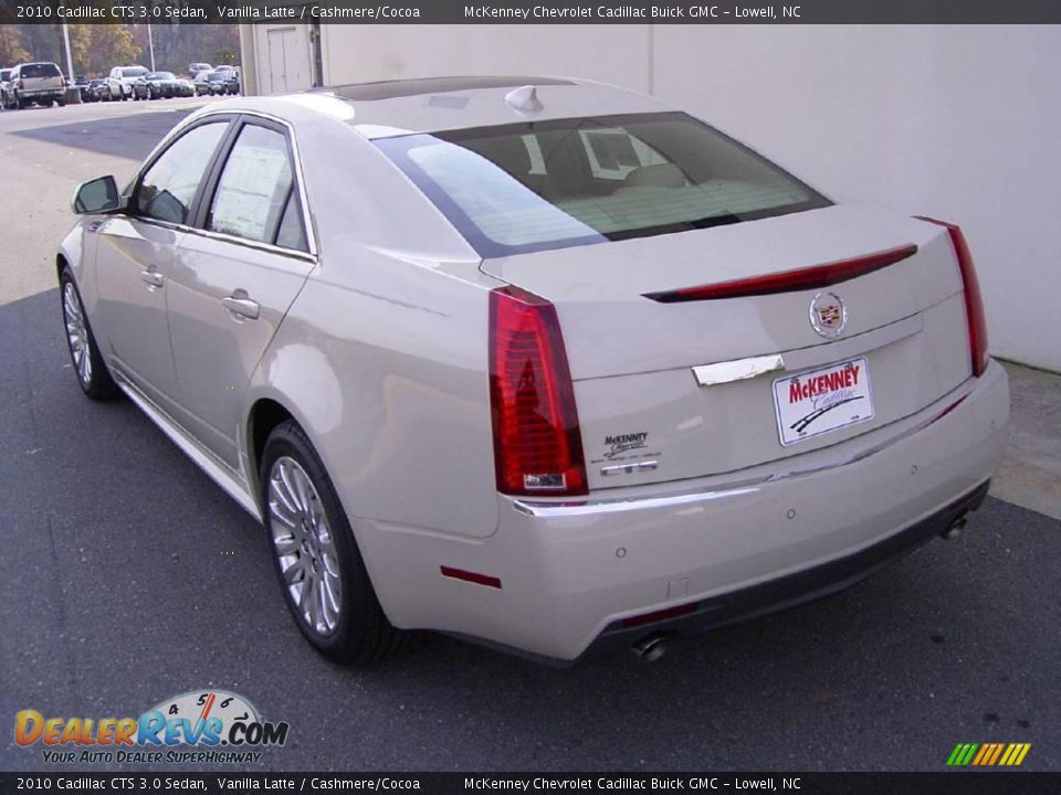 2010 Cadillac CTS 3.0 Sedan Vanilla Latte / Cashmere/Cocoa Photo #2