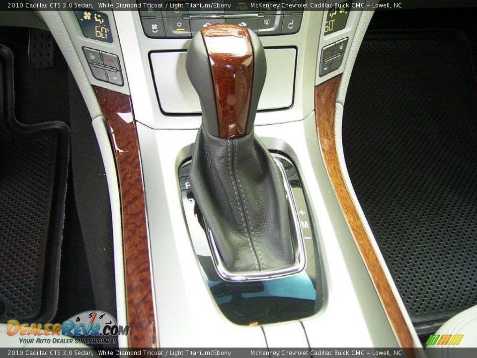2010 Cadillac CTS 3.0 Sedan White Diamond Tricoat / Light Titanium/Ebony Photo #23