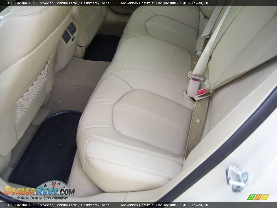 2010 Cadillac CTS 3.0 Sedan Vanilla Latte / Cashmere/Cocoa Photo #12