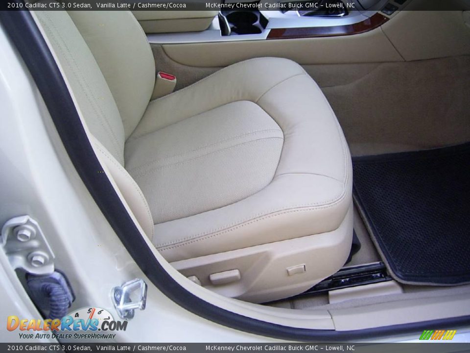 2010 Cadillac CTS 3.0 Sedan Vanilla Latte / Cashmere/Cocoa Photo #14