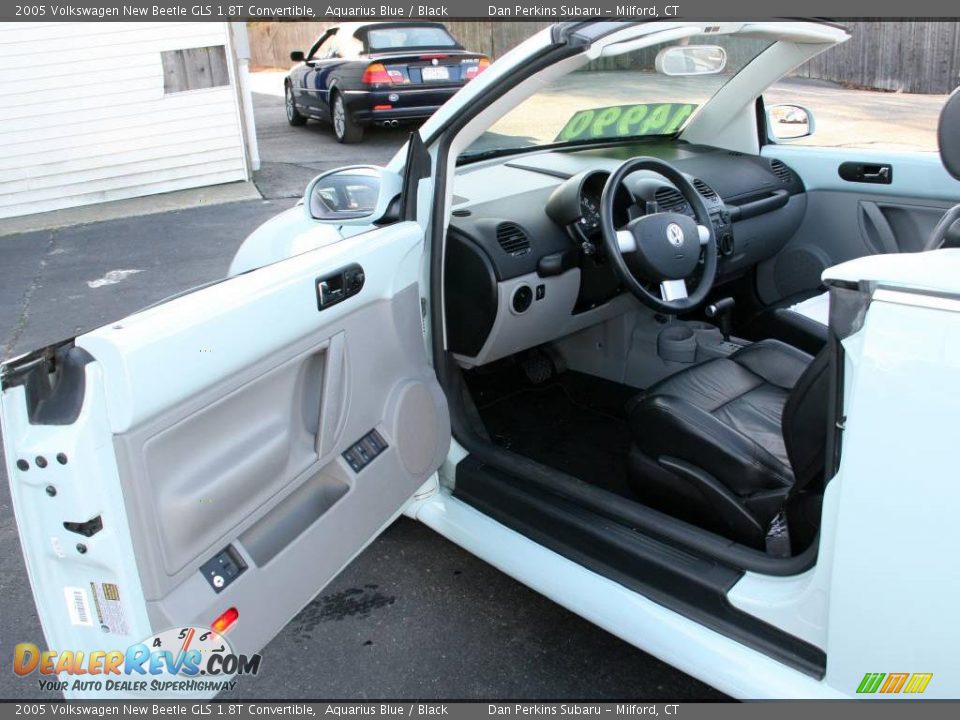 2005 Volkswagen New Beetle GLS 1.8T Convertible Aquarius Blue / Black Photo #10