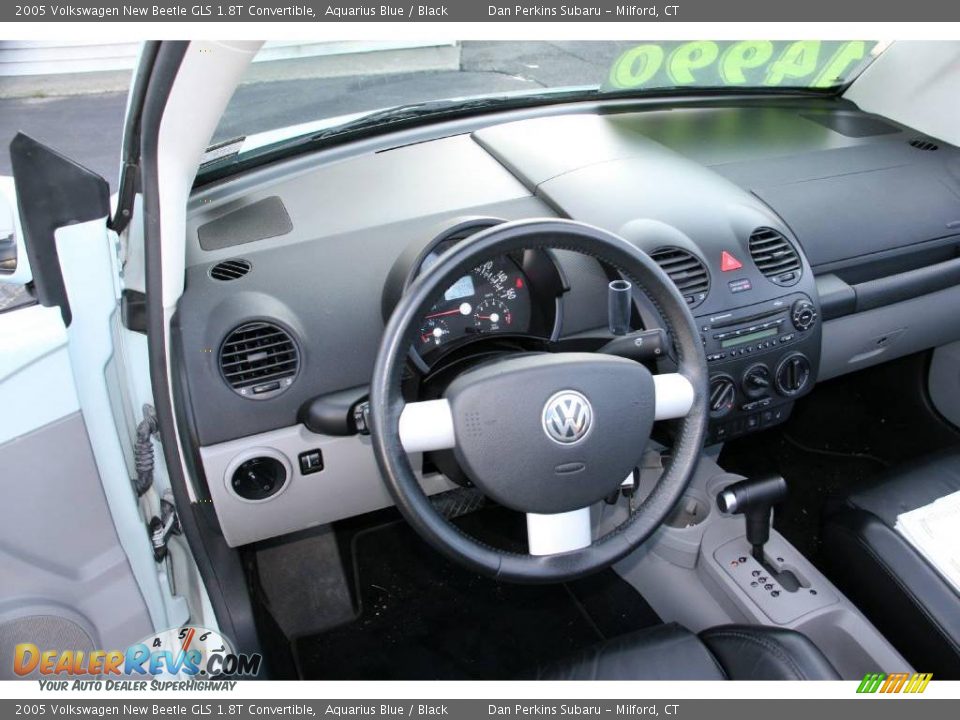 2005 Volkswagen New Beetle GLS 1.8T Convertible Aquarius Blue / Black Photo #11
