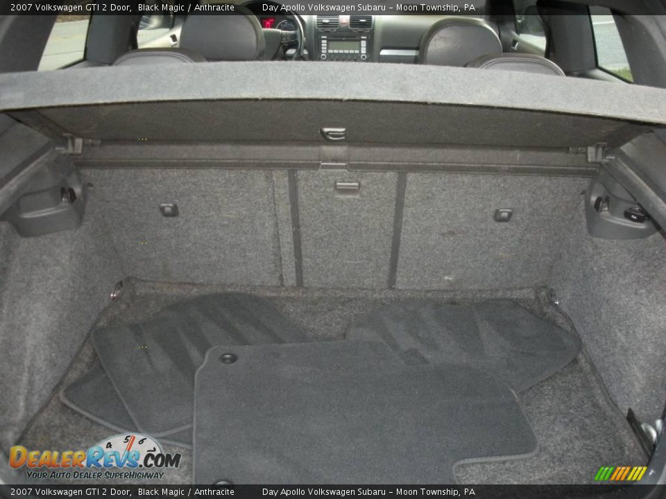 2007 Volkswagen GTI 2 Door Black Magic / Anthracite Photo #17