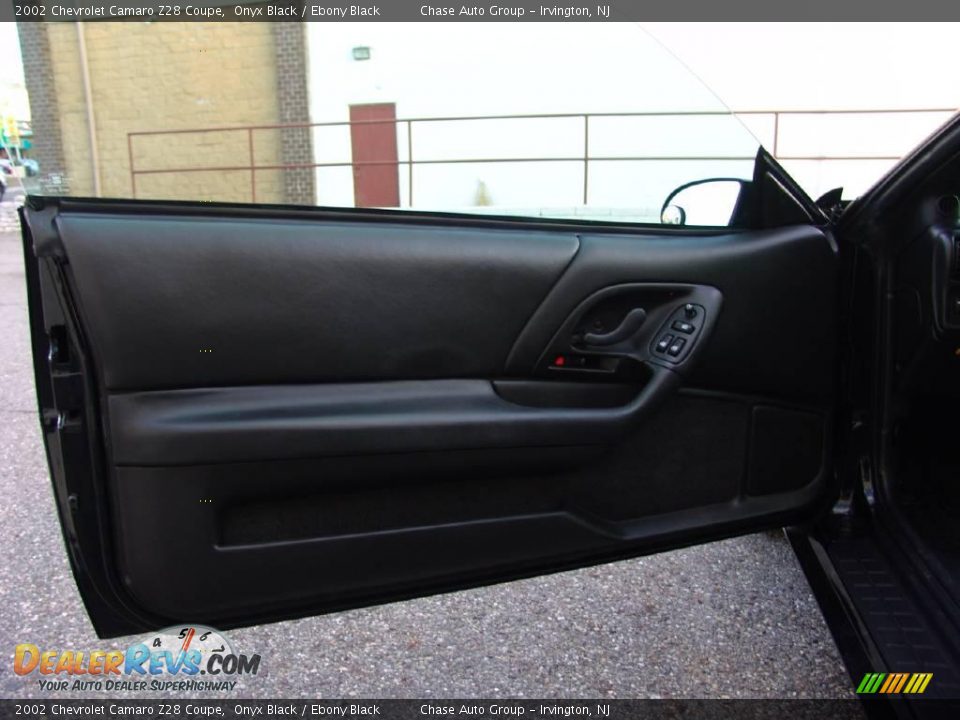 2002 Chevrolet Camaro Z28 Coupe Onyx Black / Ebony Black Photo #15