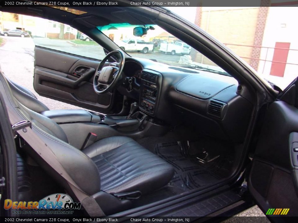 2002 Chevrolet Camaro Z28 Coupe Onyx Black / Ebony Black Photo #17