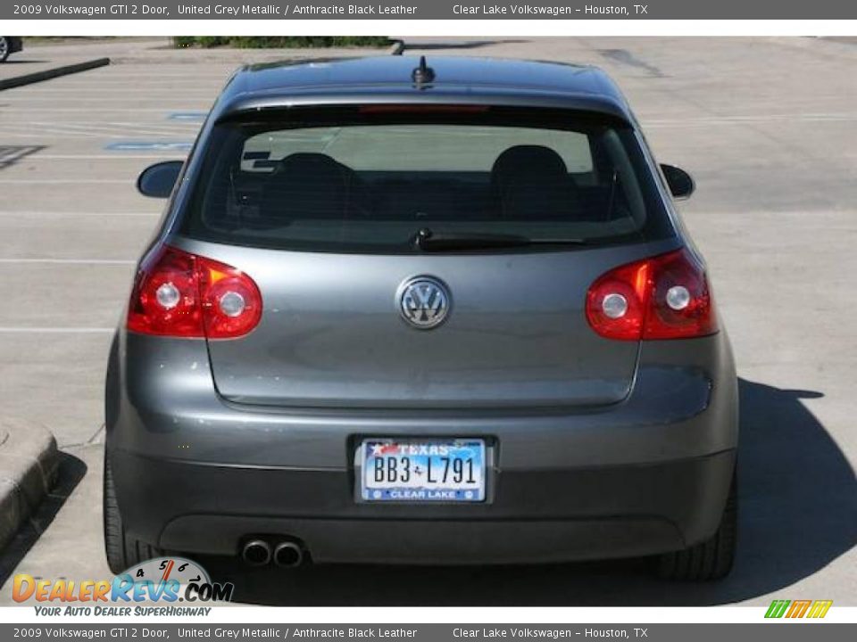 2009 Volkswagen GTI 2 Door United Grey Metallic / Anthracite Black Leather Photo #13
