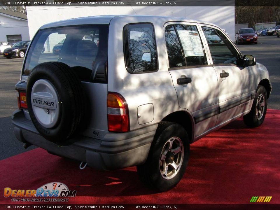 2000 Chevrolet Tracker 4WD Hard Top Silver Metallic / Medium Gray Photo #7