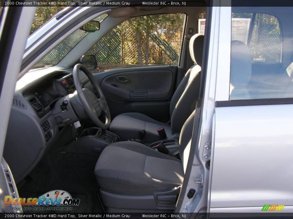 2000 Chevrolet Tracker 4WD Hard Top Silver Metallic / Medium Gray Photo #15