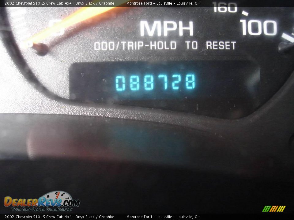 2002 Chevrolet S10 LS Crew Cab 4x4 Onyx Black / Graphite Photo #29