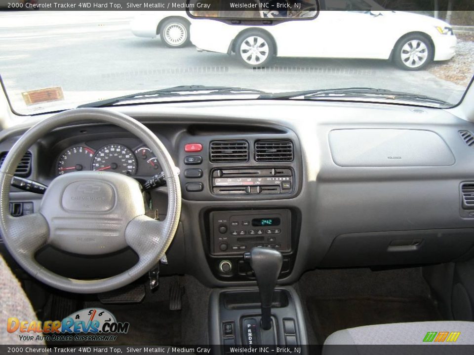 2000 Chevrolet Tracker 4WD Hard Top Silver Metallic / Medium Gray Photo #21
