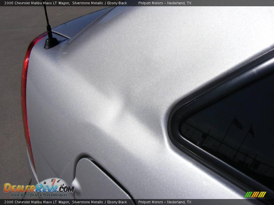2006 Chevrolet Malibu Maxx LT Wagon Silverstone Metallic / Ebony Black Photo #18