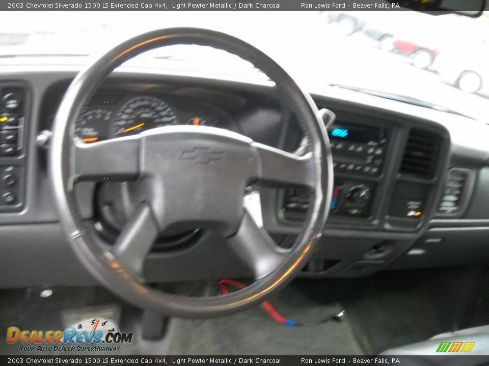 2003 Chevrolet Silverado 1500 LS Extended Cab 4x4 Light Pewter Metallic / Dark Charcoal Photo #11