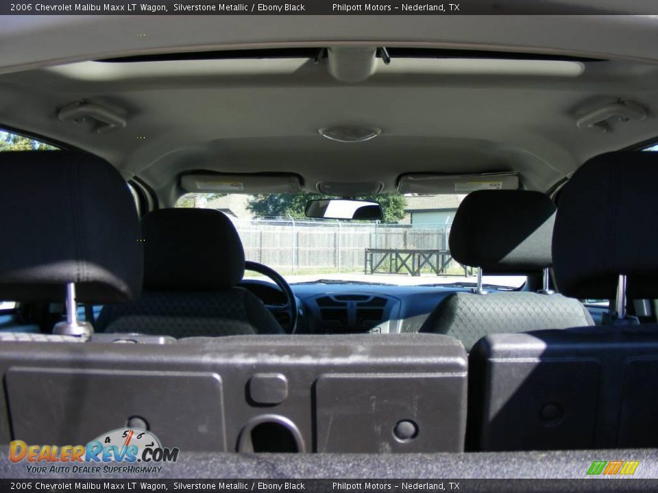 2006 Chevrolet Malibu Maxx LT Wagon Silverstone Metallic / Ebony Black Photo #31