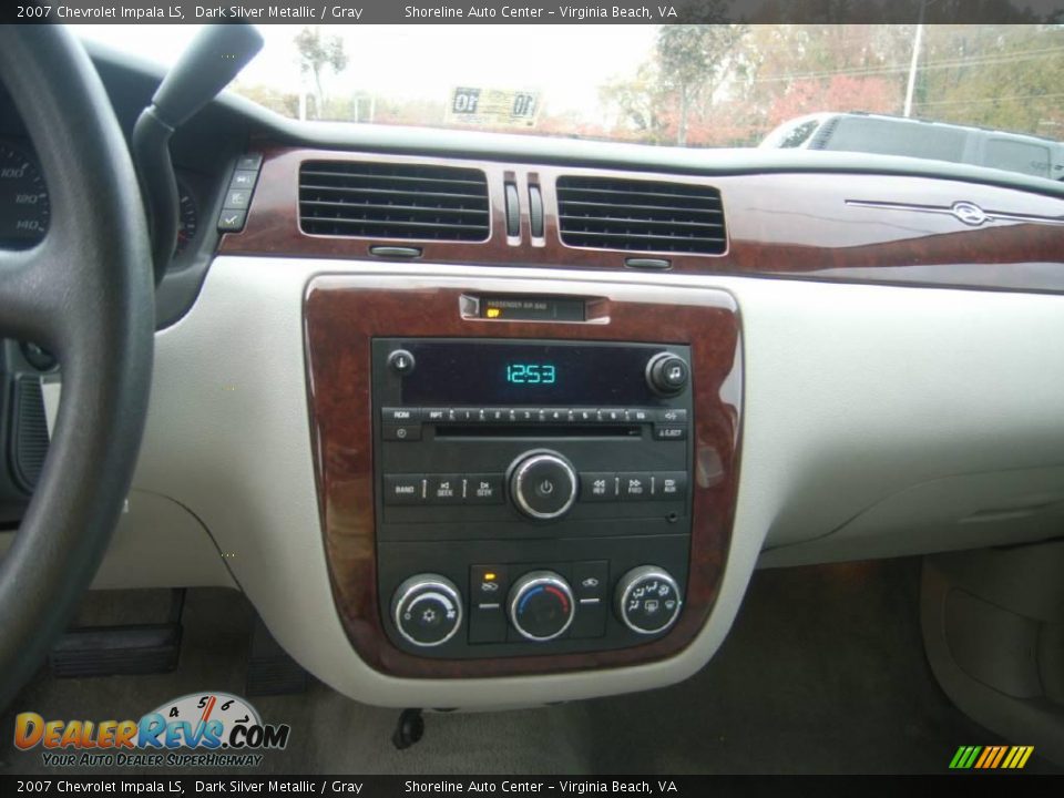 2007 Chevrolet Impala LS Dark Silver Metallic / Gray Photo #16