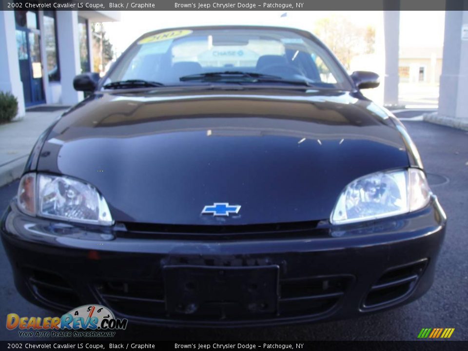 2002 Chevrolet Cavalier LS Coupe Black / Graphite Photo #2