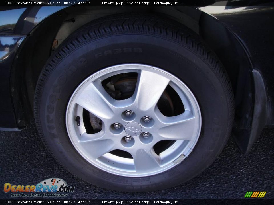 2002 Chevrolet Cavalier LS Coupe Black / Graphite Photo #7